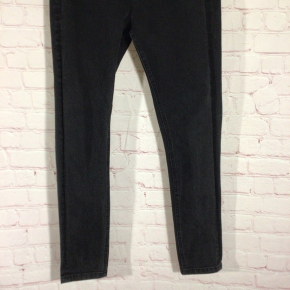 BDG Mid-Rise Twig Grazer Black Denim Jeans - Size 28W x 26L - Picture 3 of 10